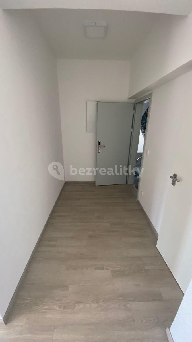 Pronájem bytu 2+kk 59 m², Hronovská, Rtyně v Podkrkonoší, Královéhradecký kraj