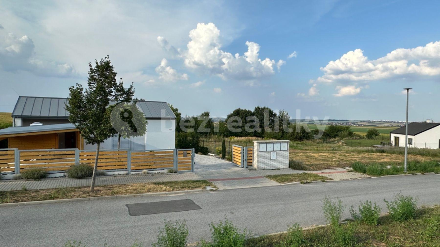 Prodej pozemku 854 m², U Rybníčka, Vysoký Újezd, Středočeský kraj