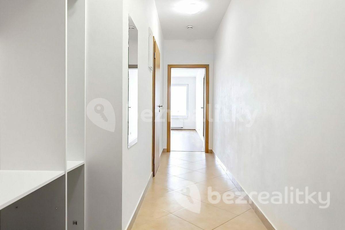 Prodej bytu 1+kk 43 m², Hornoměcholupská, Praha, Praha