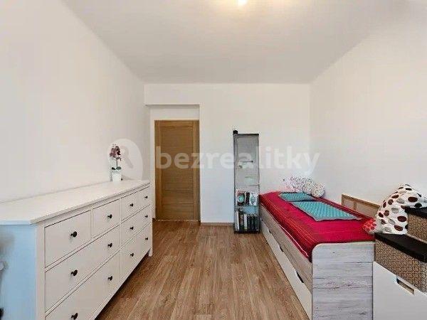 Prodej bytu 4+1 90 m², Na Pankráci, Mšené-lázně, Ústecký kraj