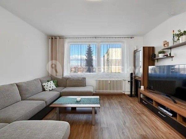 Prodej bytu 4+1 90 m², Na Pankráci, Mšené-lázně, Ústecký kraj