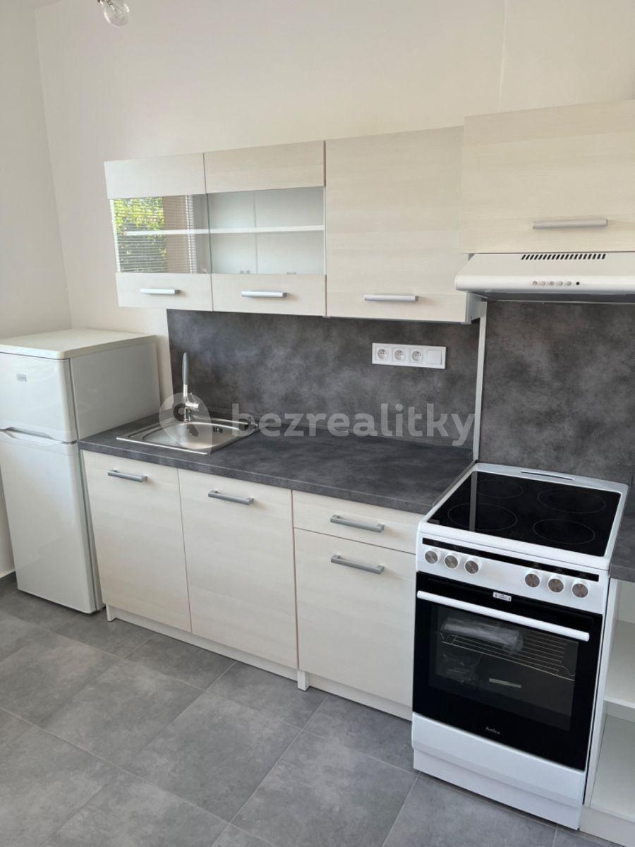 Pronájem bytu 3+1 68 m², Prostějovská, Kralice na Hané, Olomoucký kraj