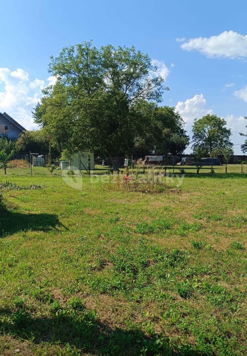 Pronájem pozemku 1.000 m², Na Průhoně, Březí, Středočeský kraj