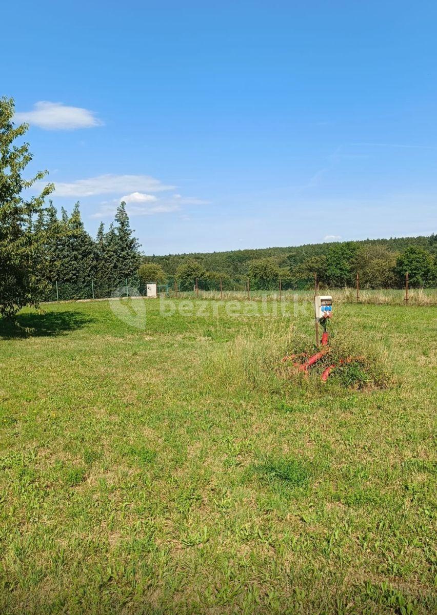 Pronájem pozemku 1.000 m², Na Průhoně, Březí, Středočeský kraj