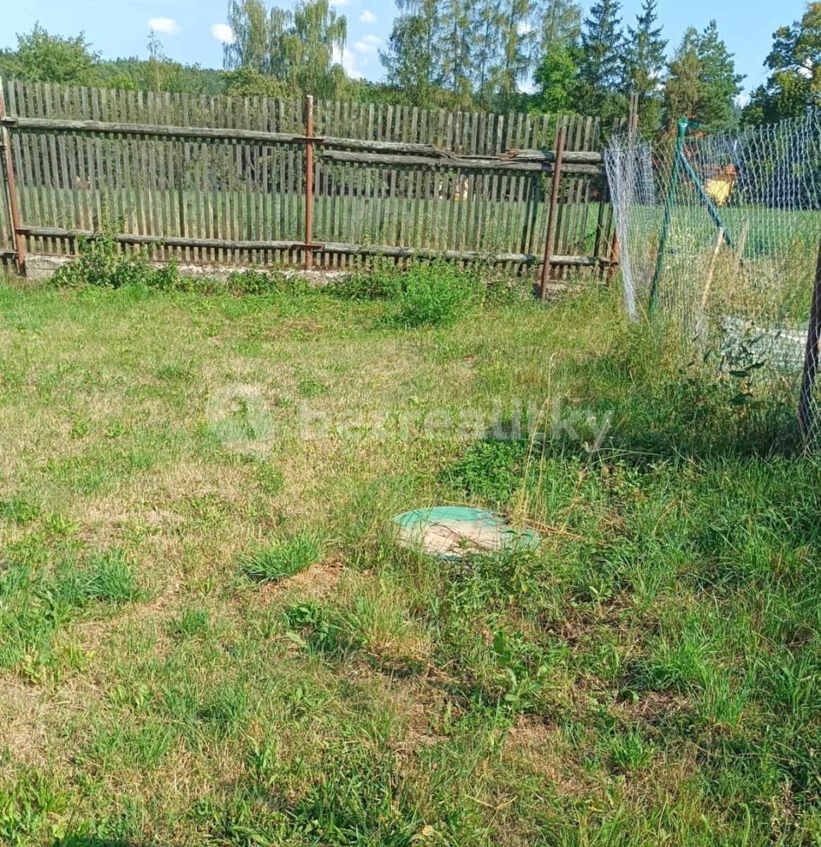 Pronájem pozemku 1.000 m², Na Průhoně, Březí, Středočeský kraj