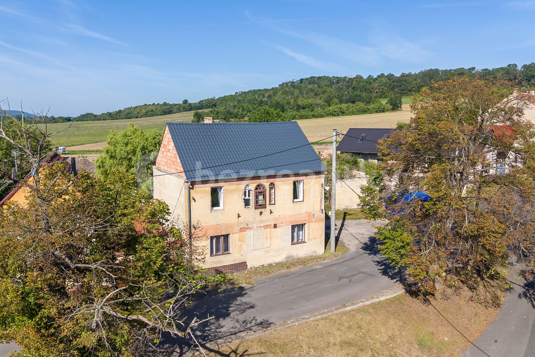 Prodej domu 125 m², pozemek 206 m², Břežany nad Ohří, Budyně nad Ohří, Ústecký kraj