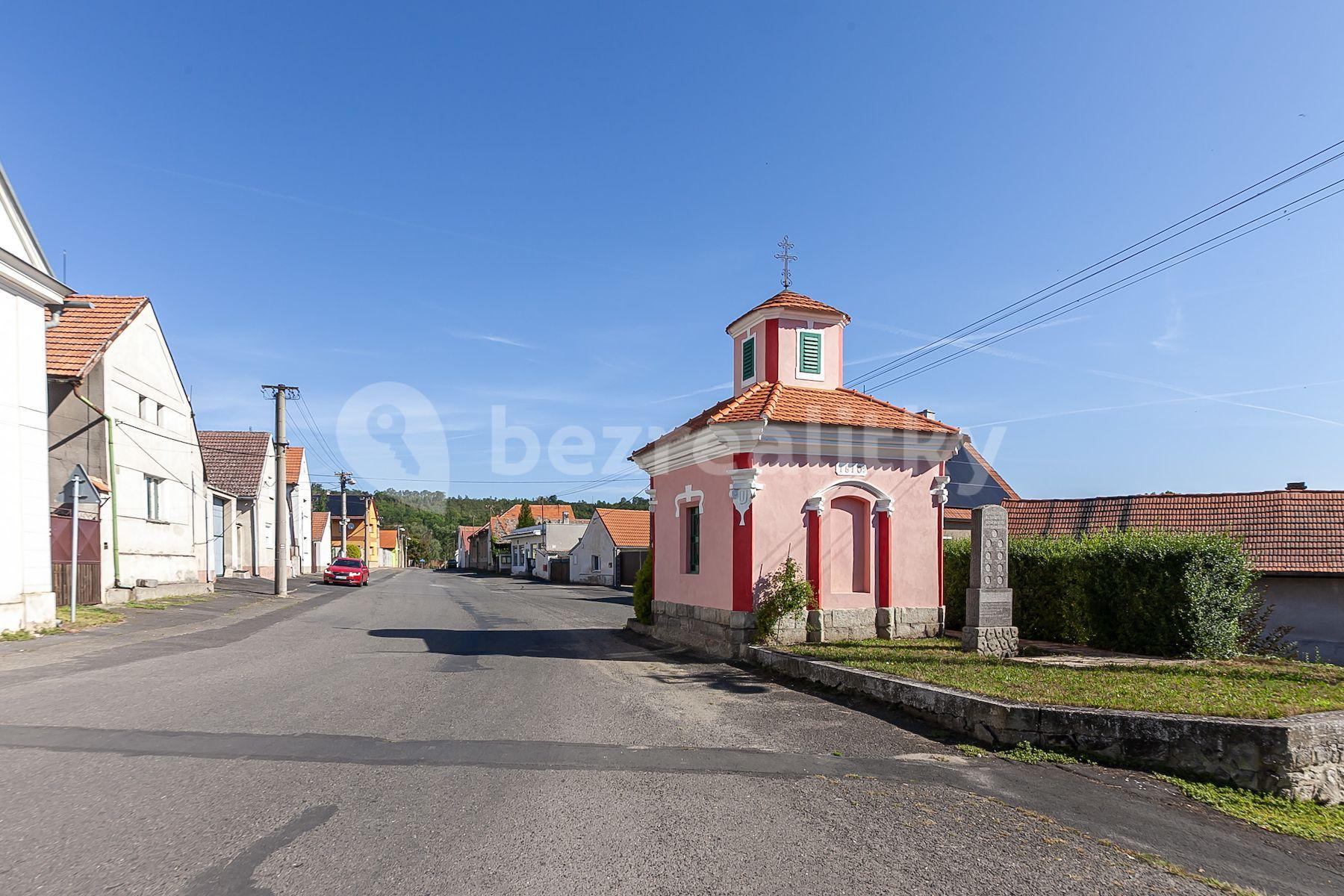 Prodej domu 125 m², pozemek 206 m², Břežany nad Ohří, Budyně nad Ohří, Ústecký kraj