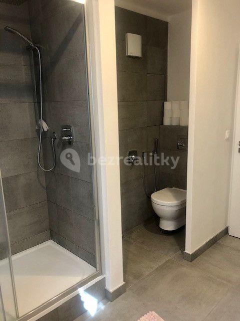 Pronájem bytu 3+1 88 m², Weberova, Praha, Praha