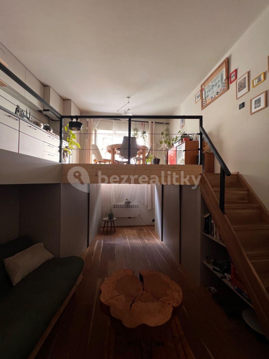 Pronájem bytu 1+kk 52 m², Přípotoční, Praha, Praha