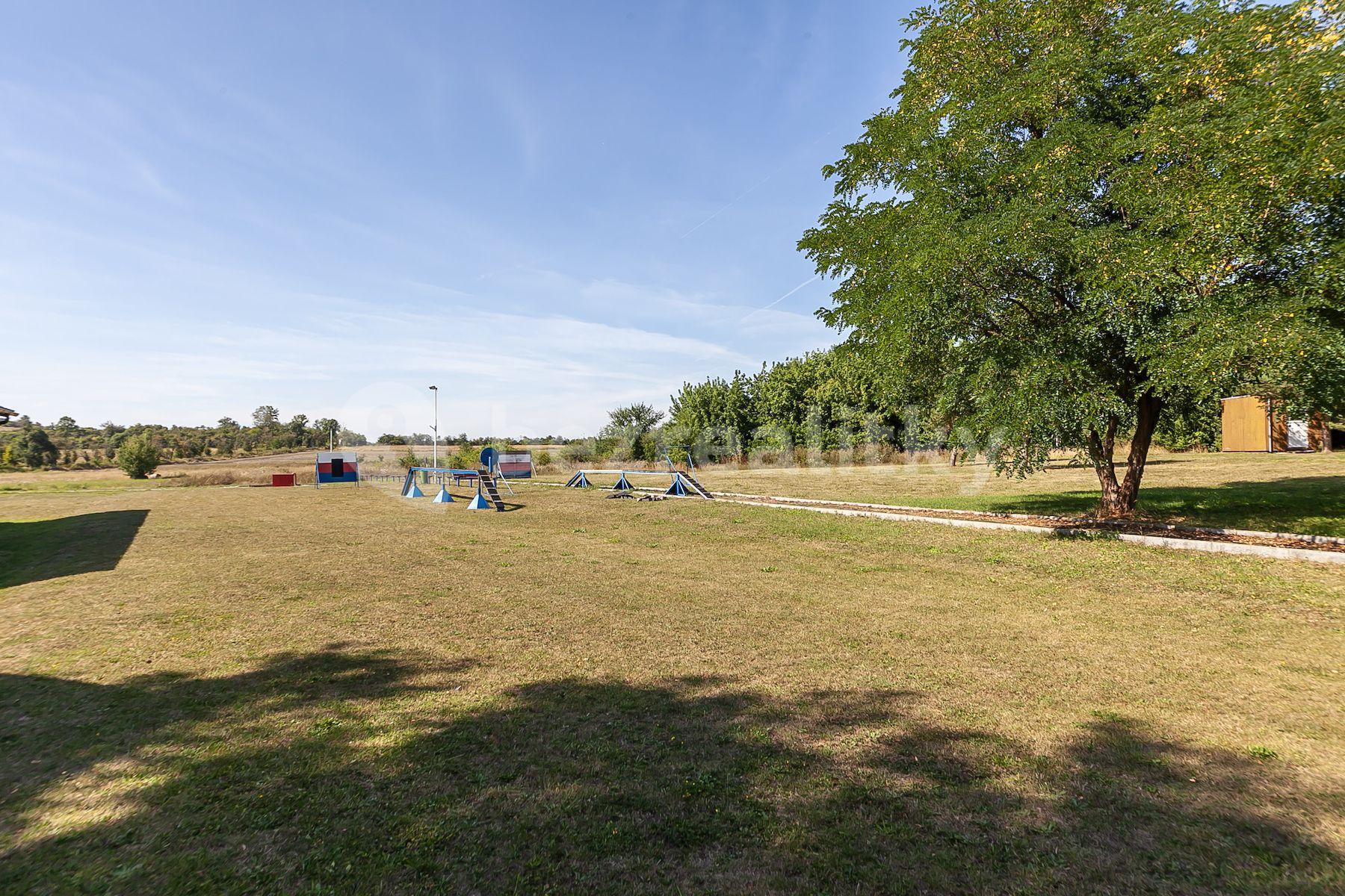 Prodej pozemku 968 m², Dřísy, Dřísy, Středočeský kraj