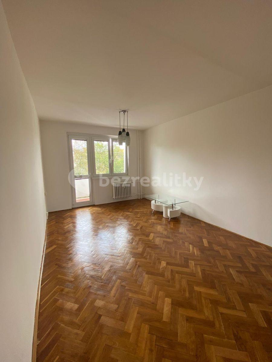 Pronájem bytu 3+1 76 m², Budovatelů, Karlovy Vary, Karlovarský kraj