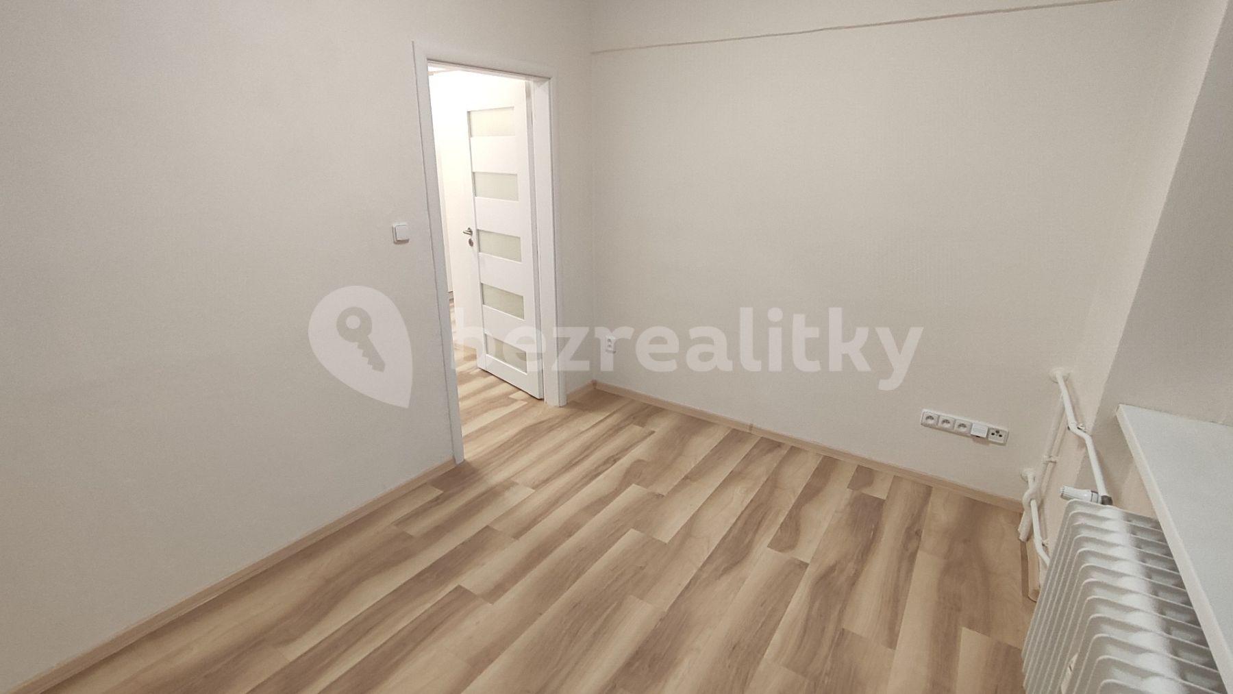 Pronájem bytu 3+kk 57 m², Škroupova, Hradec Králové, Královéhradecký kraj