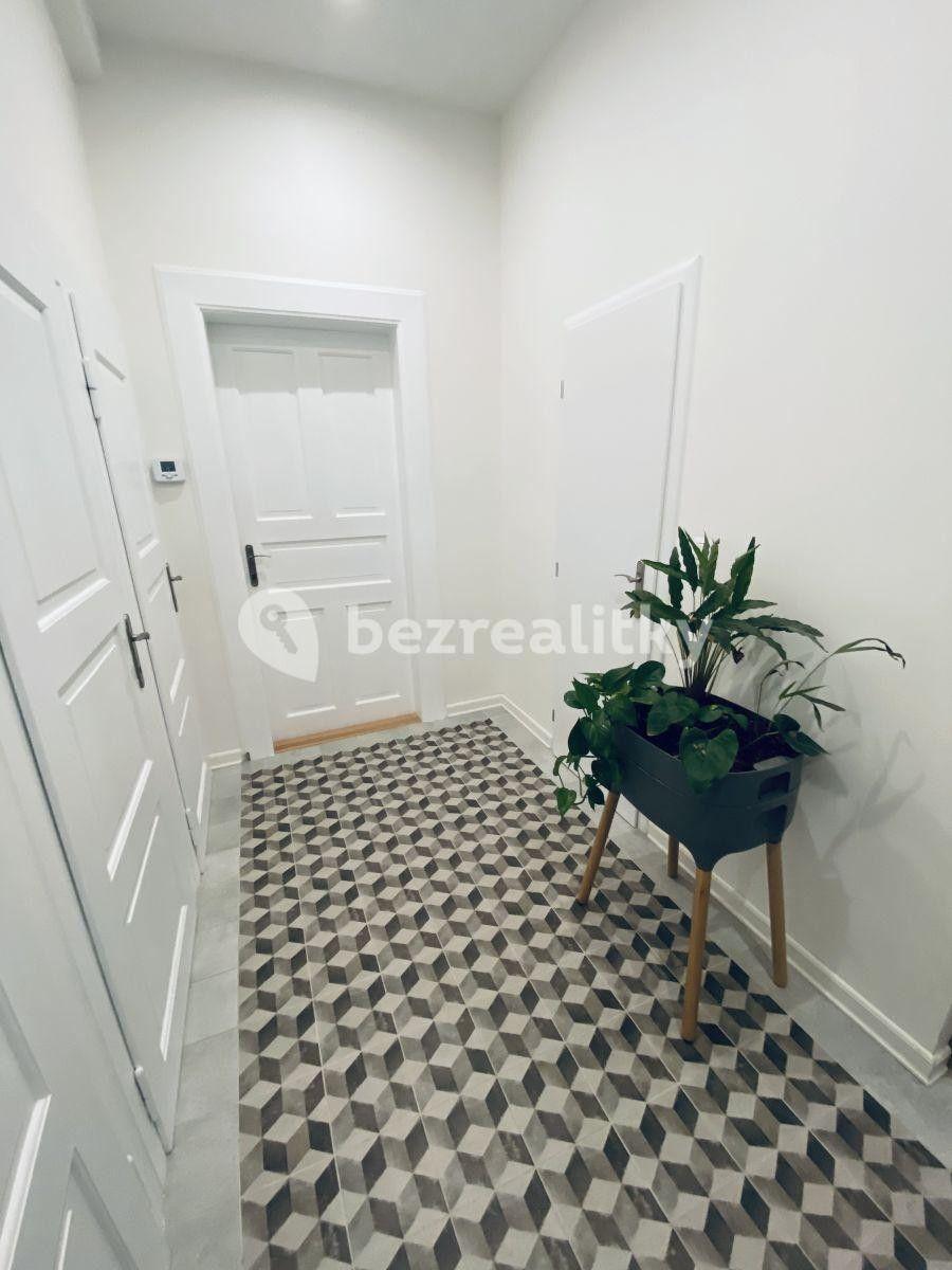 Pronájem bytu 3+kk 86 m², Strakonická, Praha, Praha