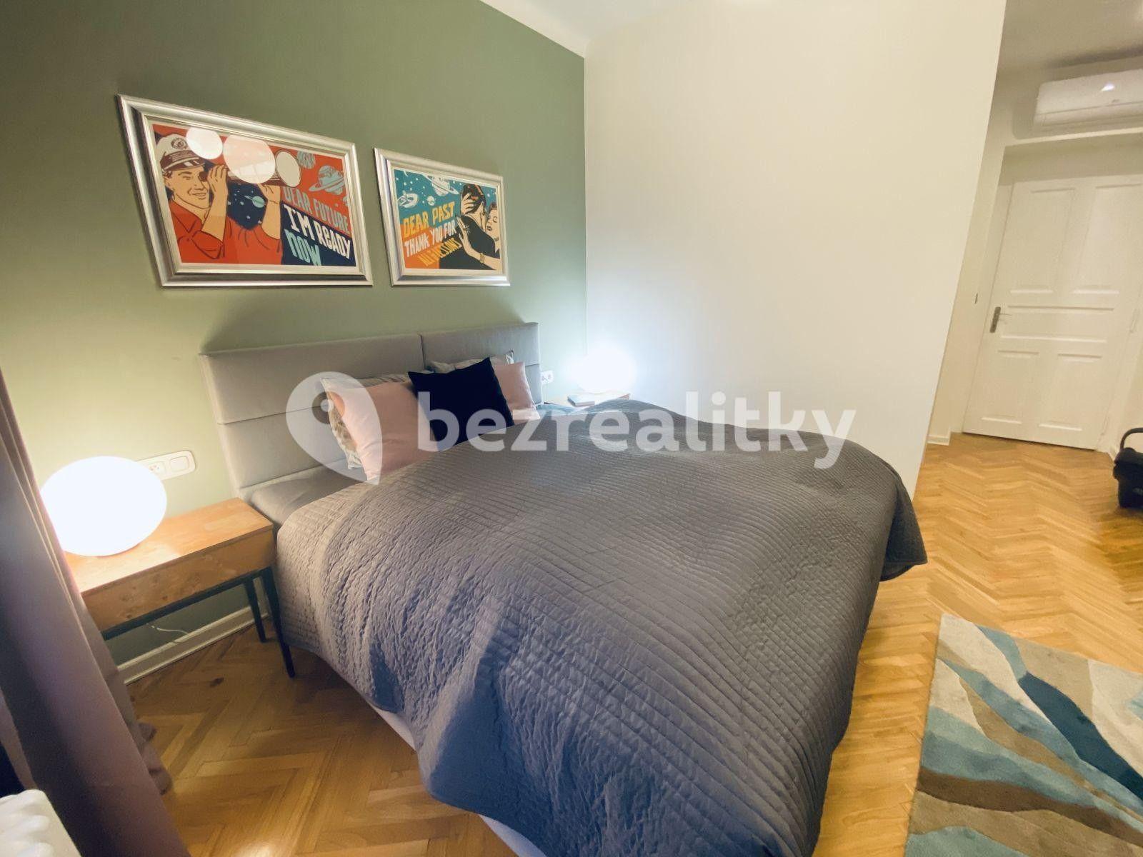 Pronájem bytu 3+kk 86 m², Strakonická, Praha, Praha