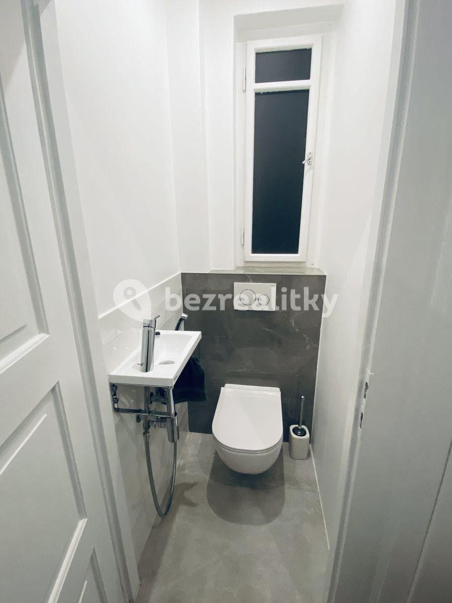 Pronájem bytu 3+kk 86 m², Strakonická, Praha, Praha