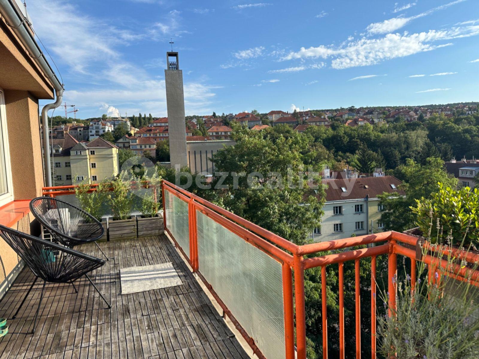 Pronájem bytu 4+1 89 m², U Klimentky, Praha, Praha