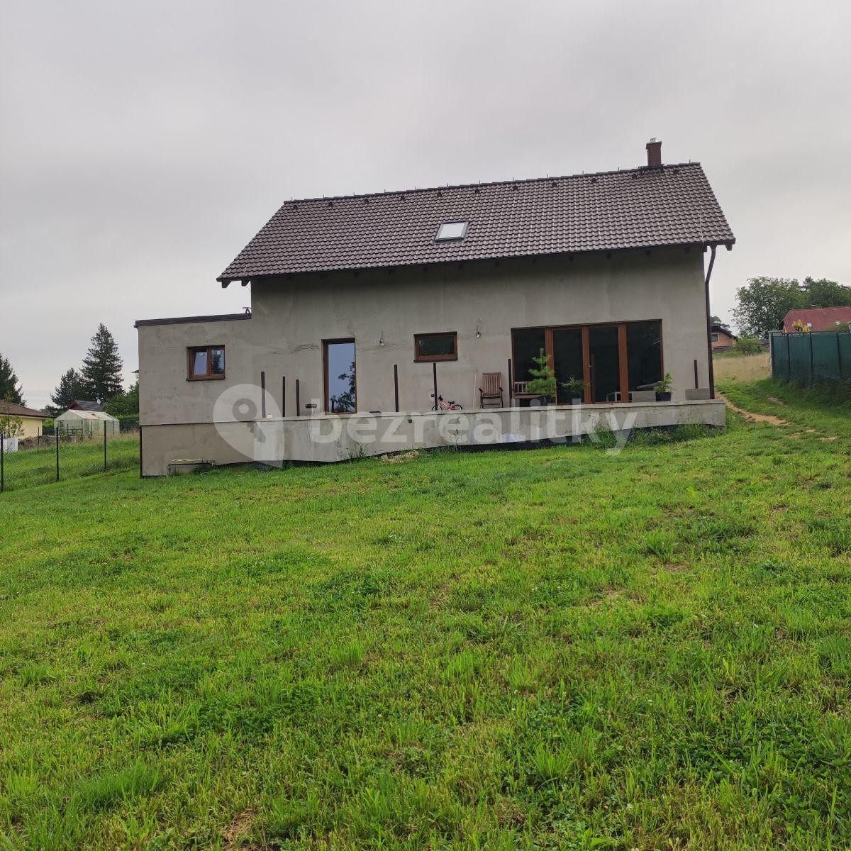 Prodej domu 200 m², pozemek 1.300 m², Stříbrná Skalice, Středočeský kraj