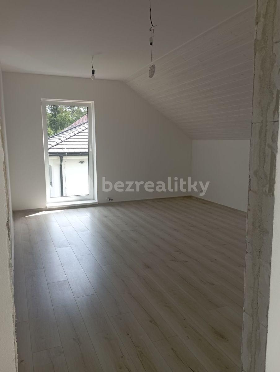 Prodej domu 200 m², pozemek 1.300 m², Stříbrná Skalice, Středočeský kraj