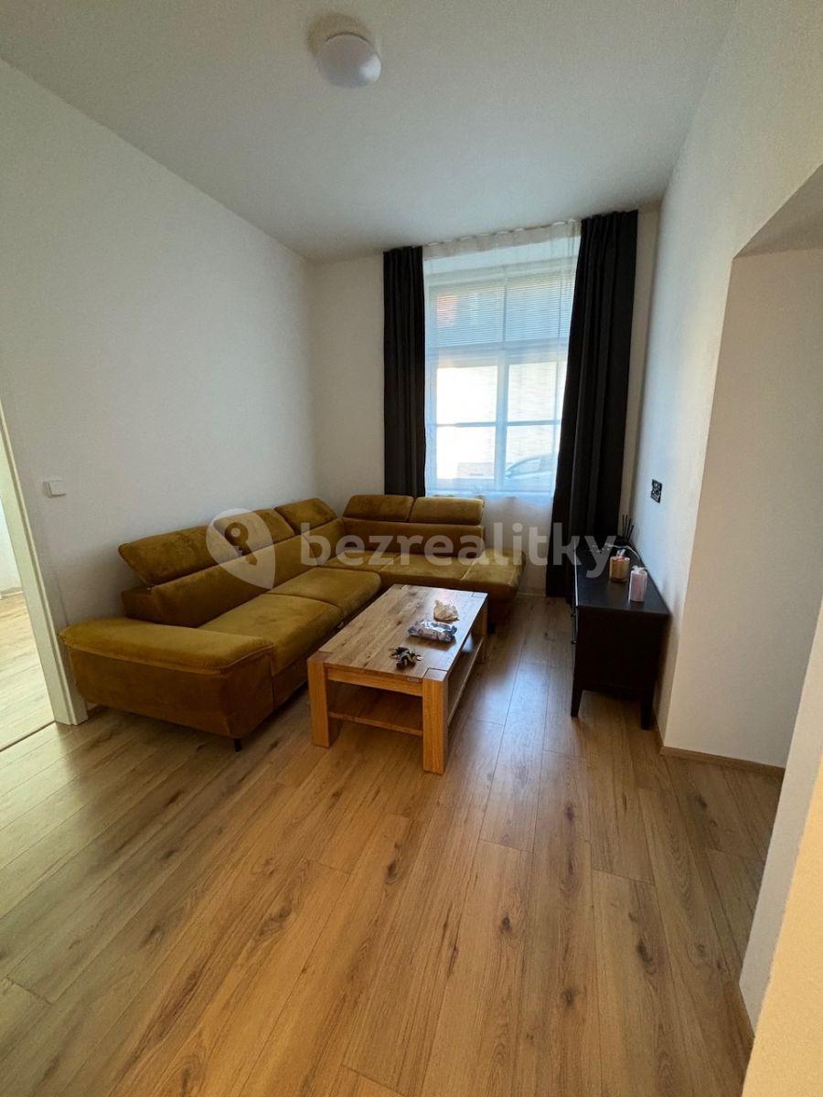 Pronájem bytu 3+1 64 m², Sušilova, Třebíč, Kraj Vysočina