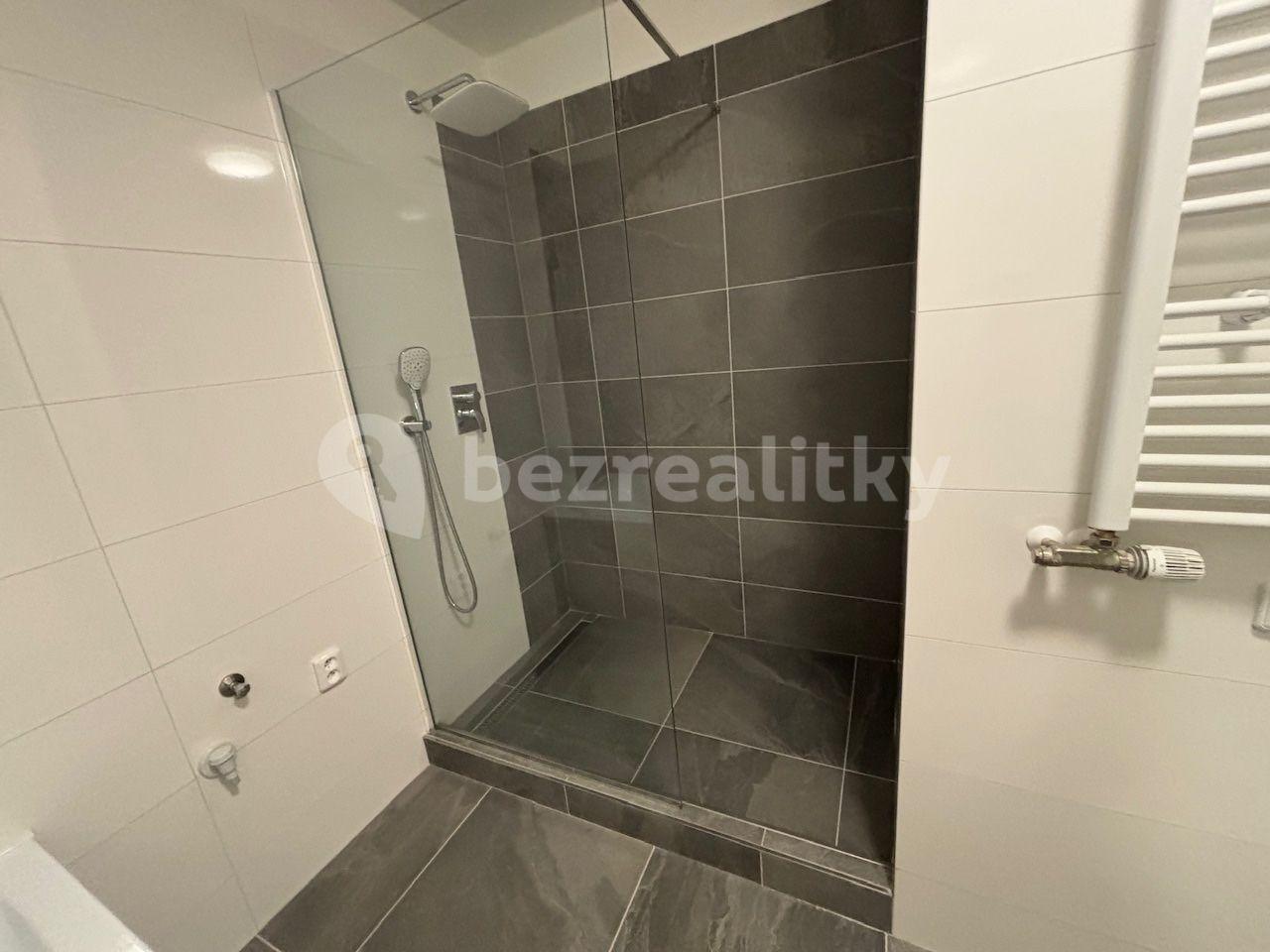 Pronájem bytu 3+1 64 m², Sušilova, Třebíč, Kraj Vysočina