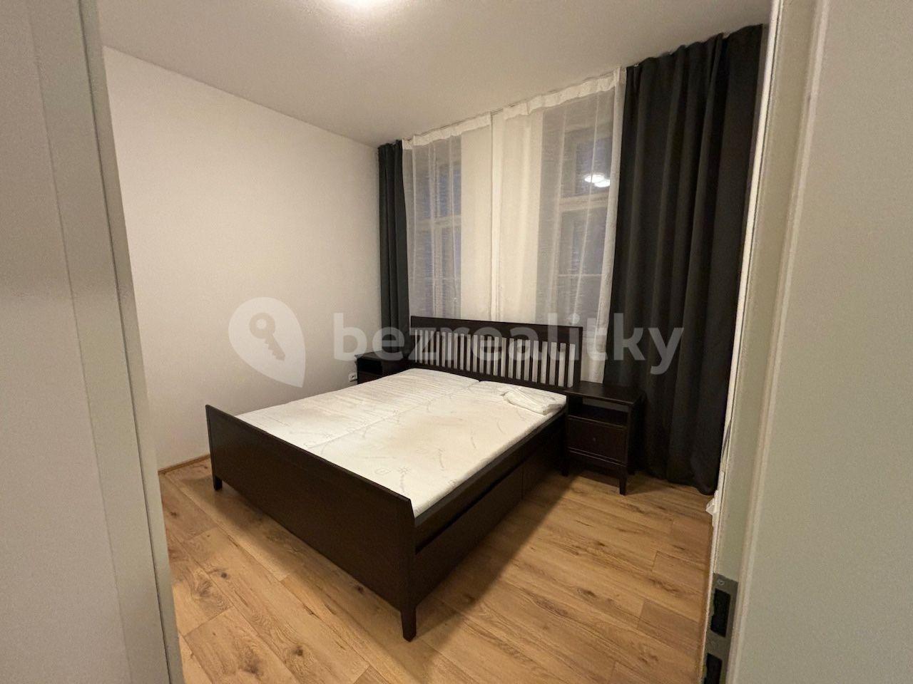 Pronájem bytu 3+1 64 m², Sušilova, Třebíč, Kraj Vysočina