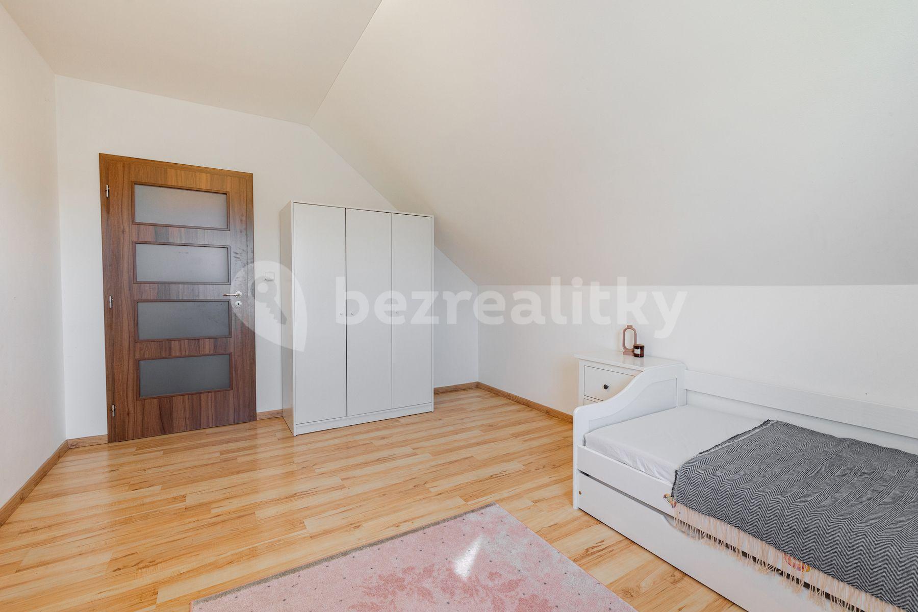 Prodej domu 115 m², pozemek 1.154 m², Choceradská, Svojetice, Středočeský kraj