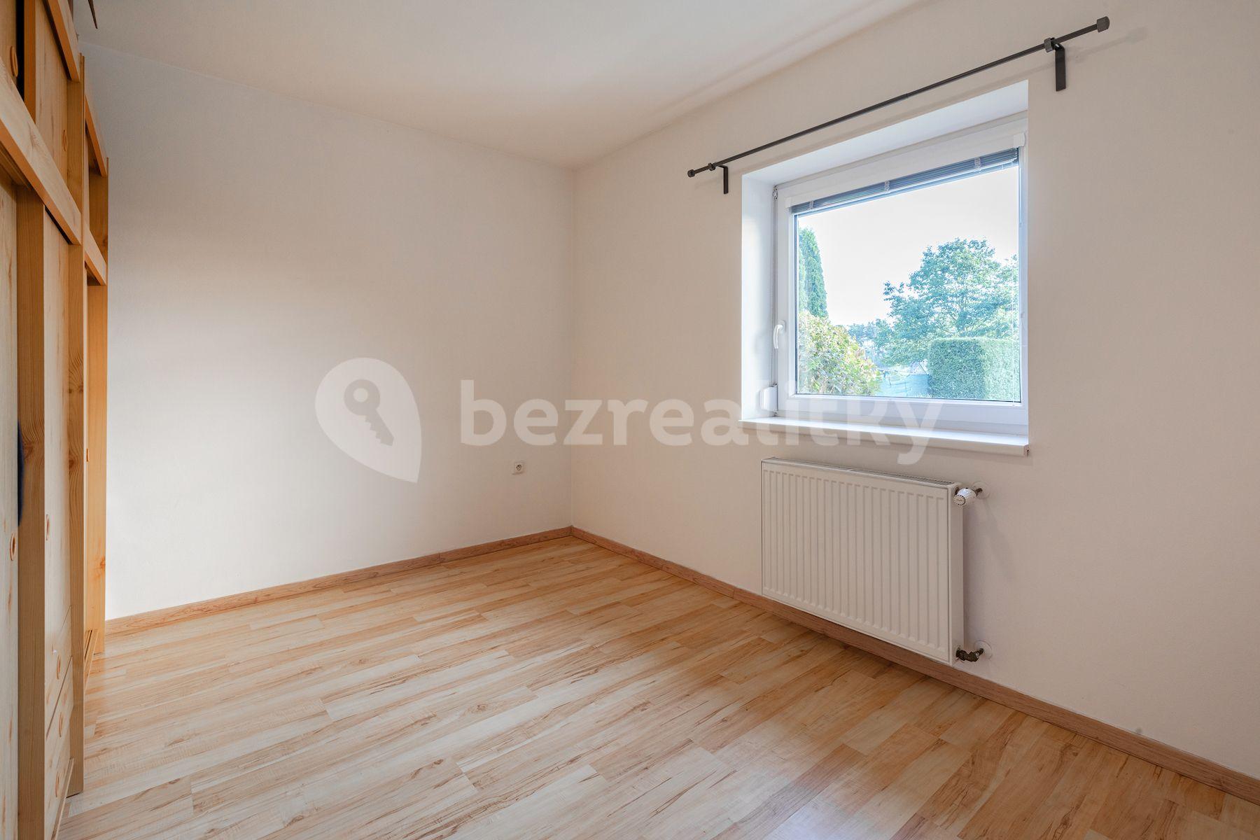 Prodej domu 115 m², pozemek 1.154 m², Choceradská, Svojetice, Středočeský kraj