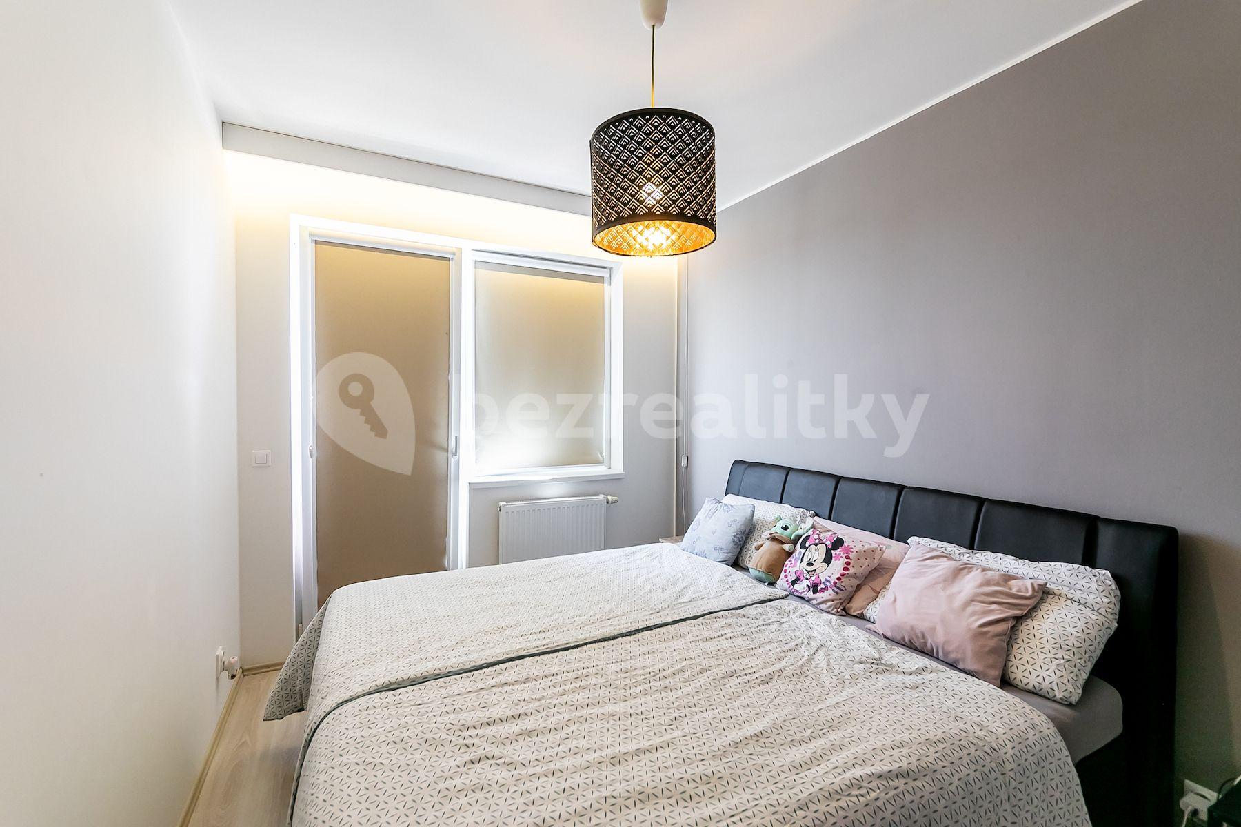 Prodej bytu 3+kk 78 m², Hornoměcholupská, Praha, Praha