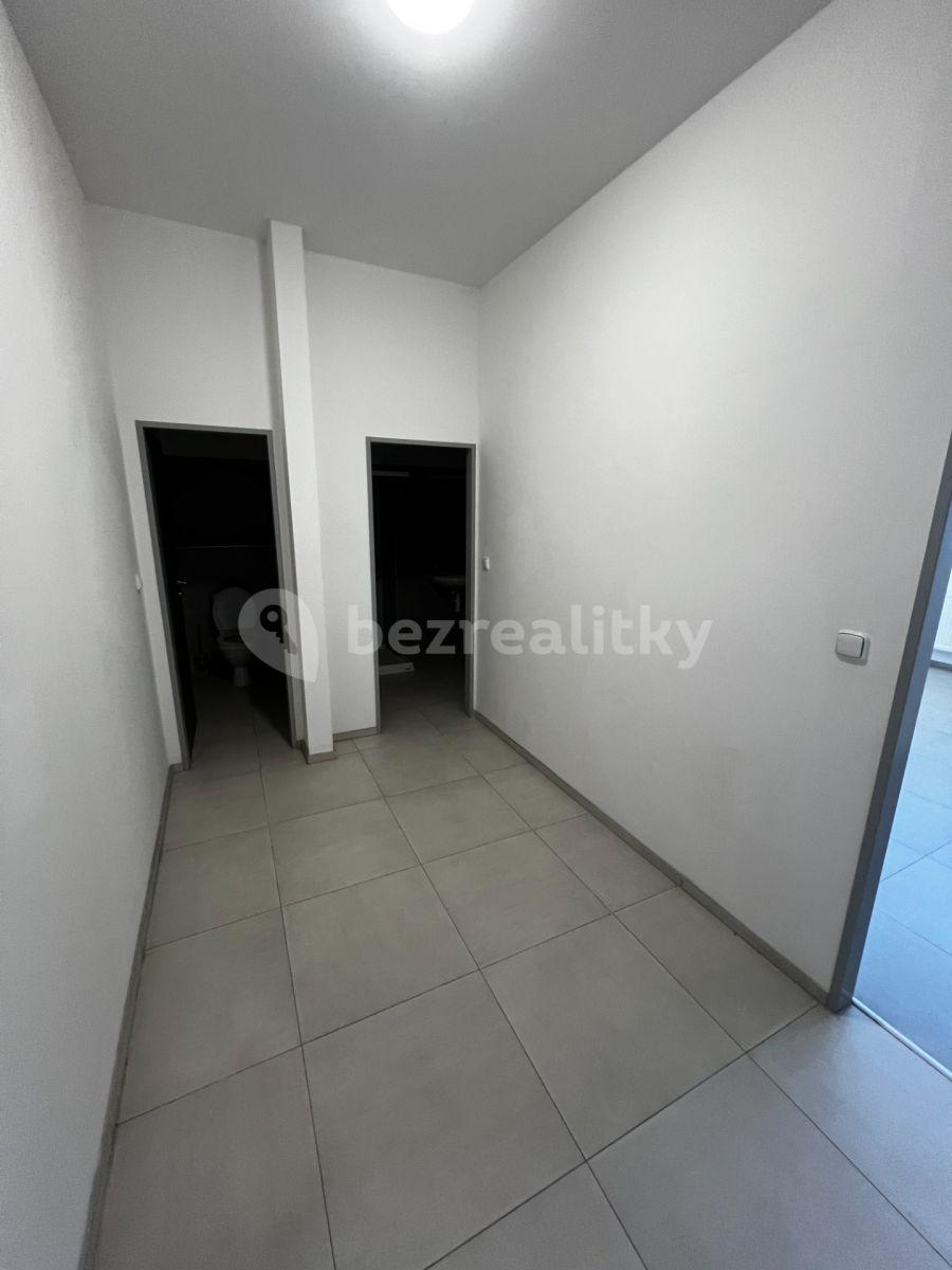 Pronájem bytu 1+kk 40 m², Adámkova třída, Hlinsko, Pardubický kraj