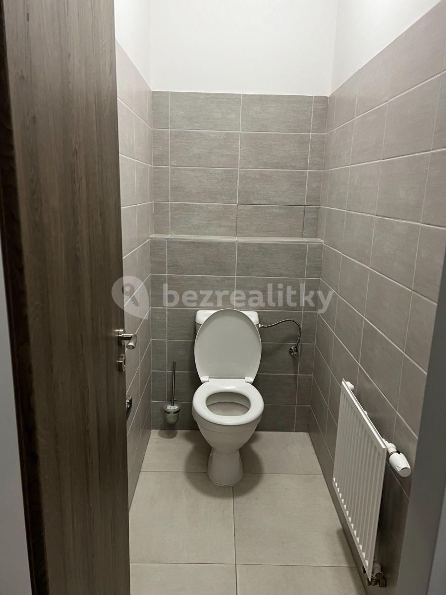 Pronájem bytu 1+kk 40 m², Adámkova třída, Hlinsko, Pardubický kraj