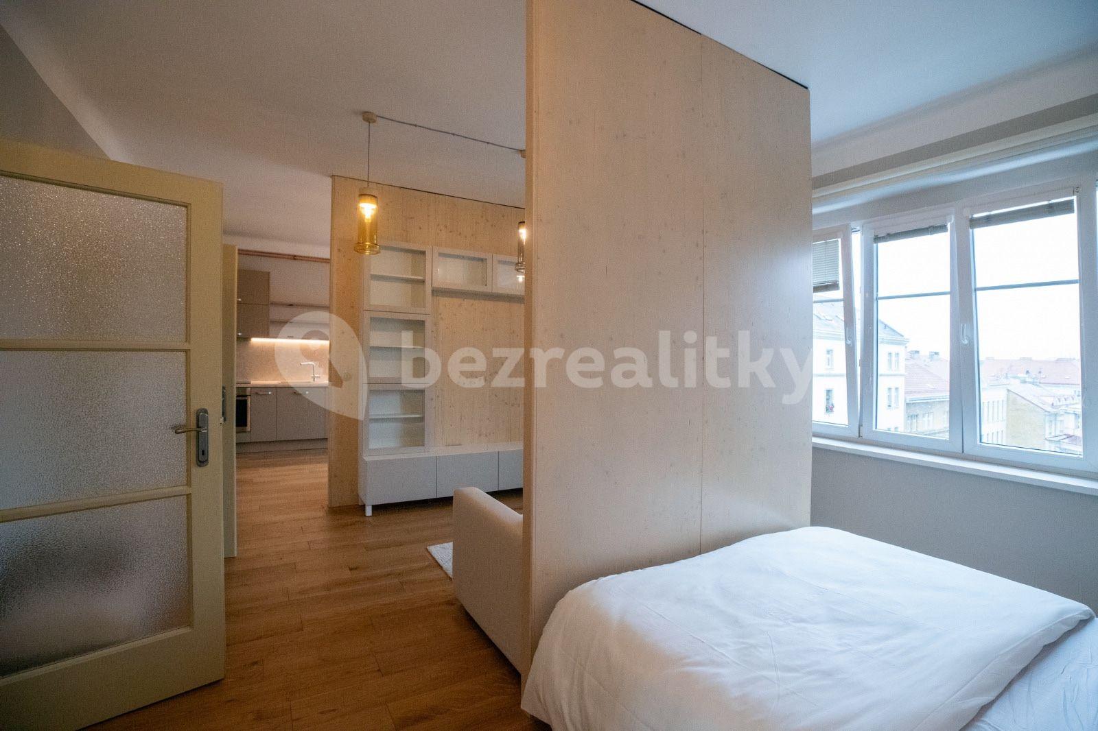 Pronájem bytu 2+1 53 m², Sokolovská, Praha, Praha