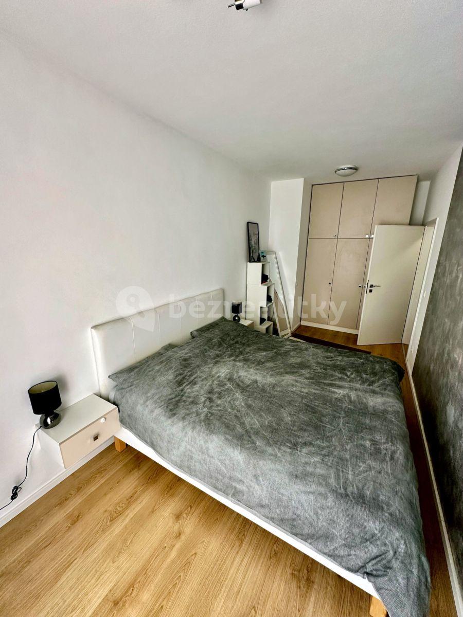 Prodej bytu 2+kk 62 m², Chlupáčova, Praha, Praha