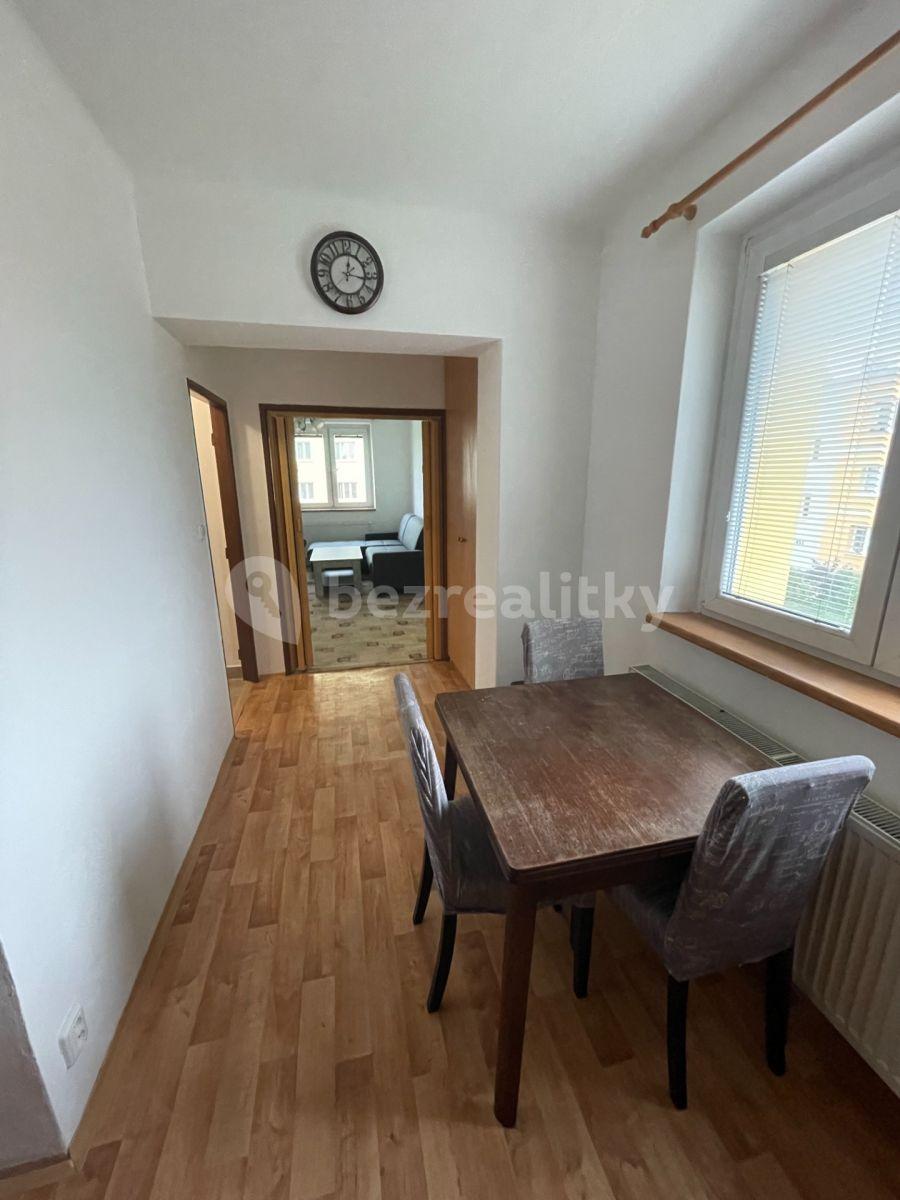 Pronájem bytu 2+1 49 m², Na Sídlišti, Dolní Bousov, Středočeský kraj