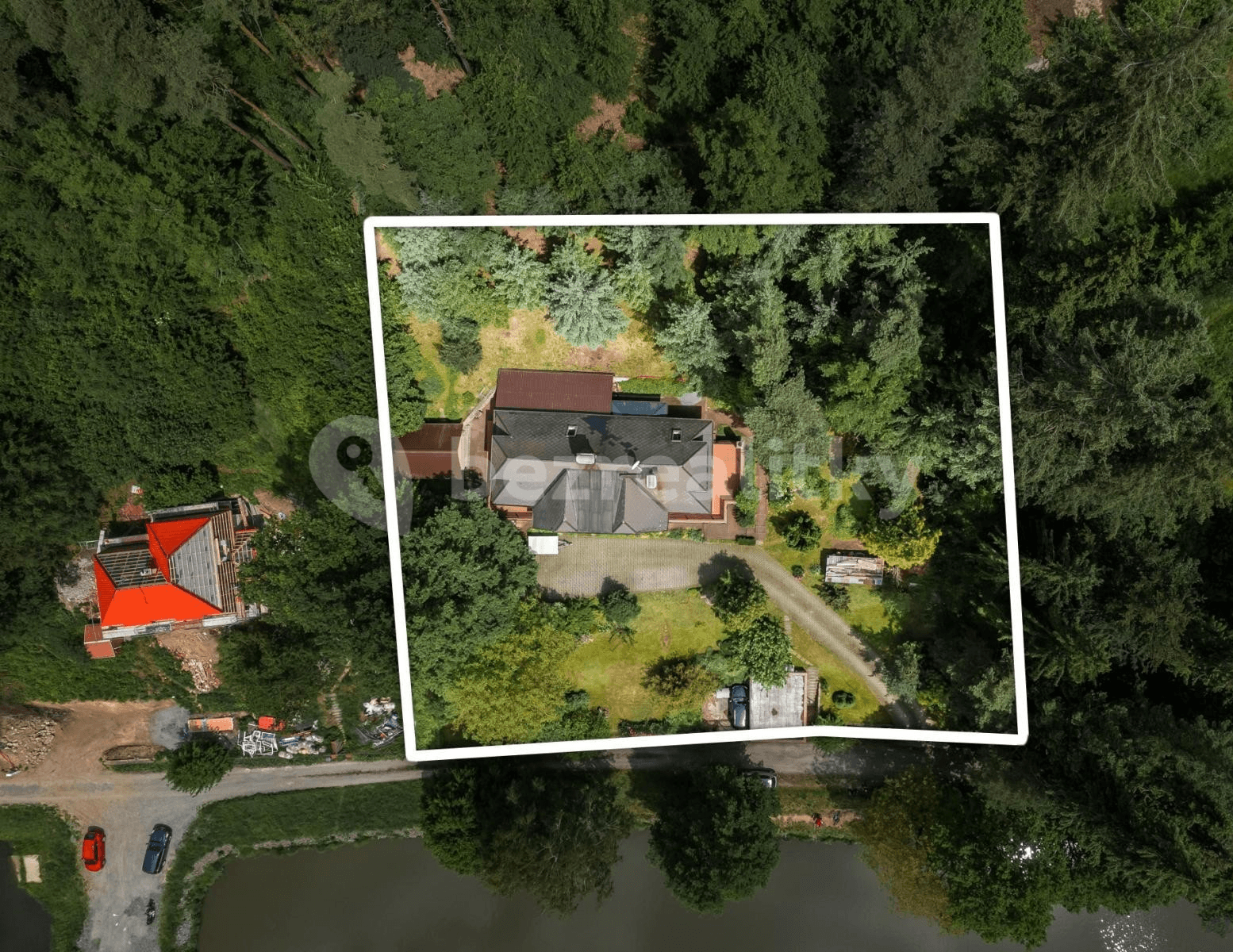 Prodej domu 305 m², pozemek 2.428 m², Nad rybníkem, Mnichovice, Středočeský kraj