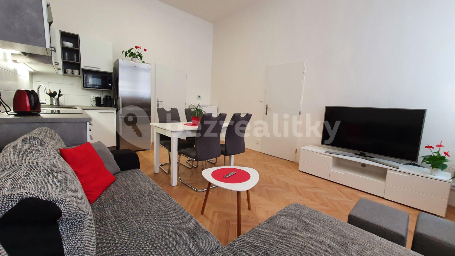 Pronájem bytu 3+1 60 m², Tyršova, Praha, Praha