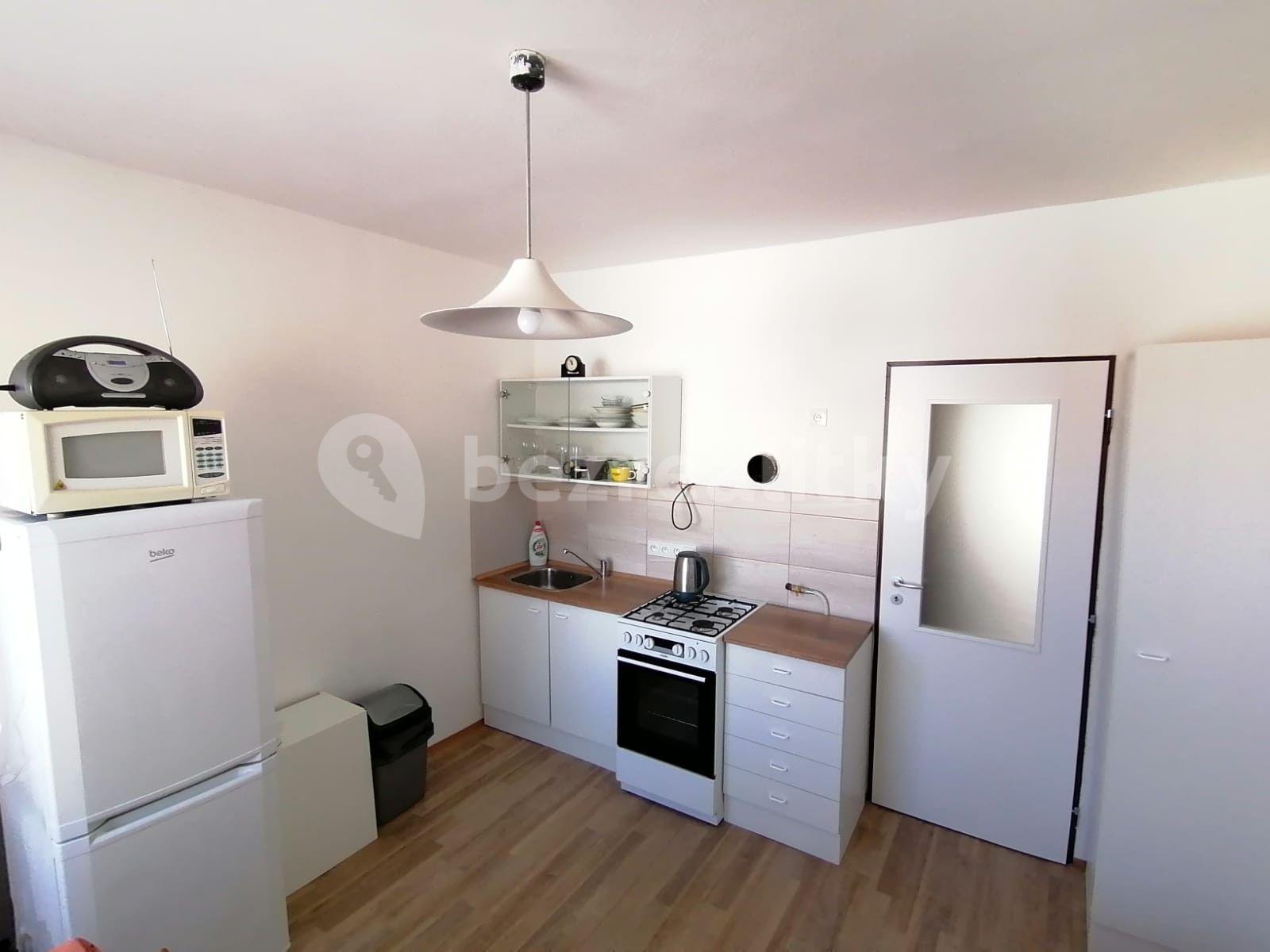 Pronájem bytu 2+1 63 m², Pod Kalvárií, Pelhřimov, Kraj Vysočina