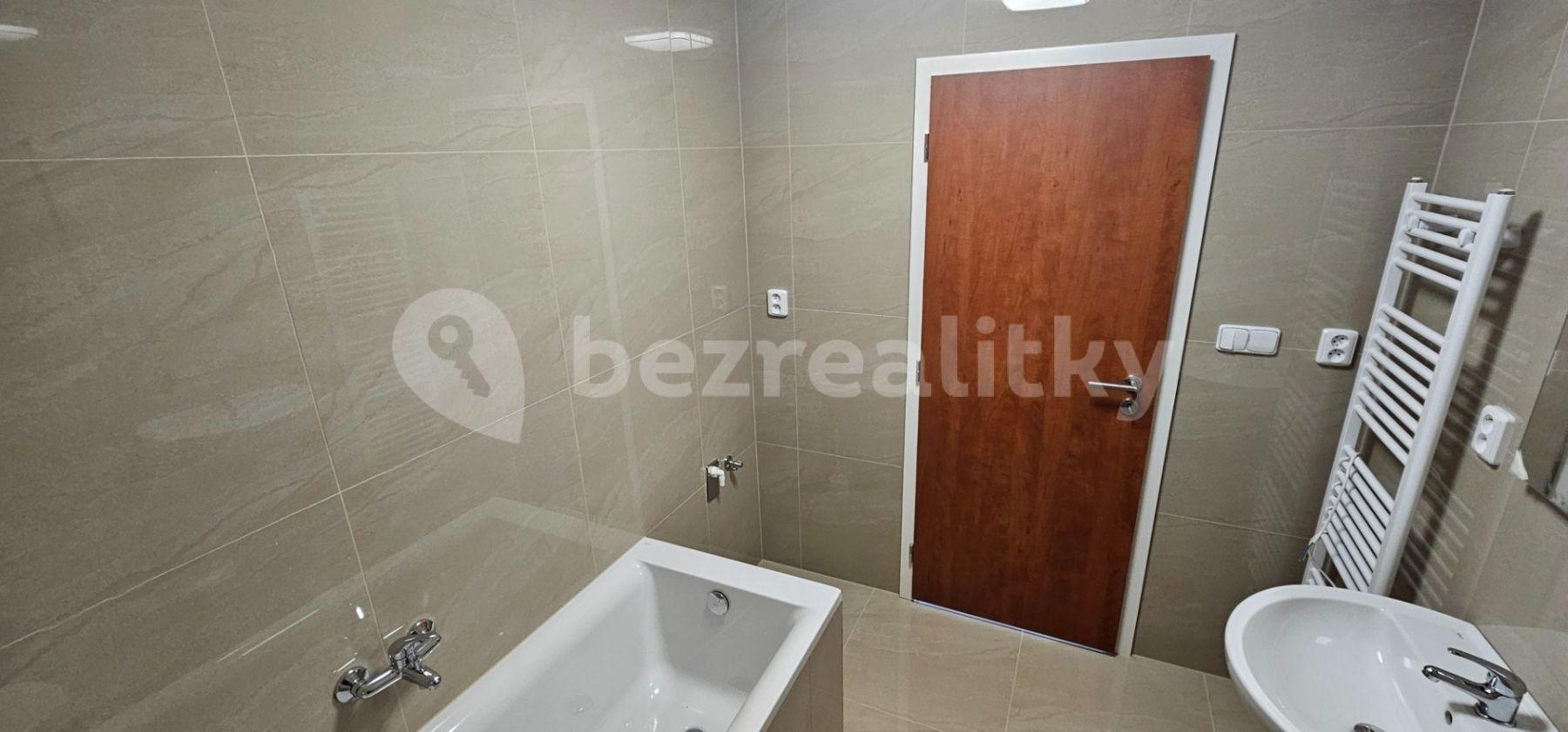 Pronájem bytu 2+kk 87 m², Novohradská, České Budějovice, Jihočeský kraj