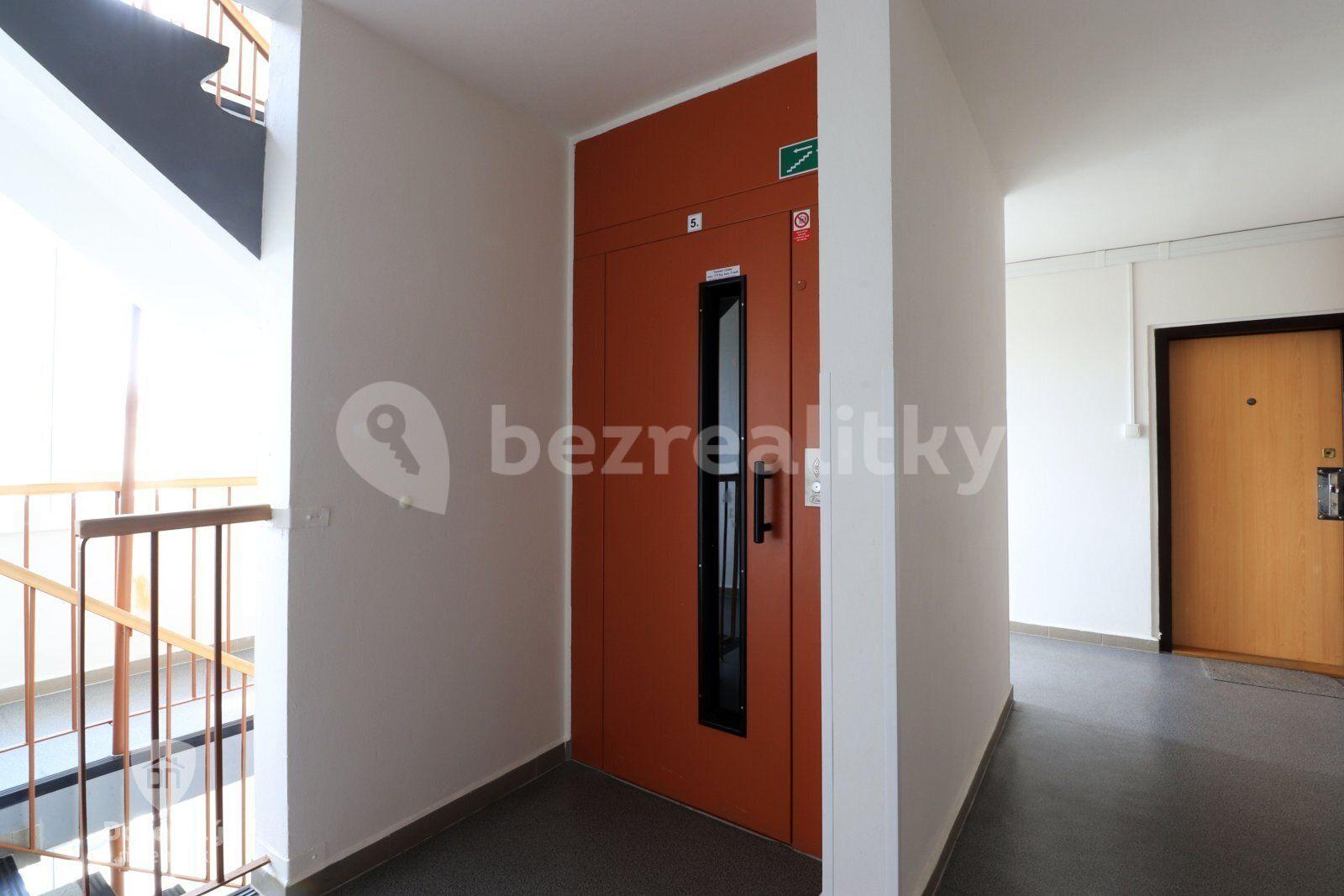 Pronájem bytu 3+1 76 m², 17. listopadu, Mladá Boleslav, Středočeský kraj