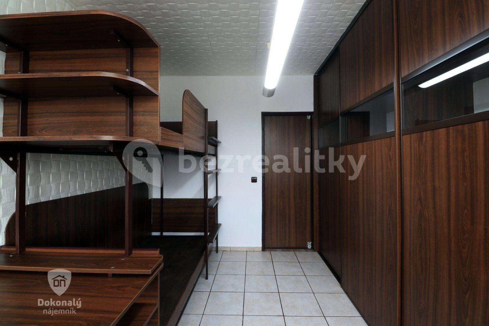 Pronájem bytu 3+1 76 m², 17. listopadu, Mladá Boleslav, Středočeský kraj