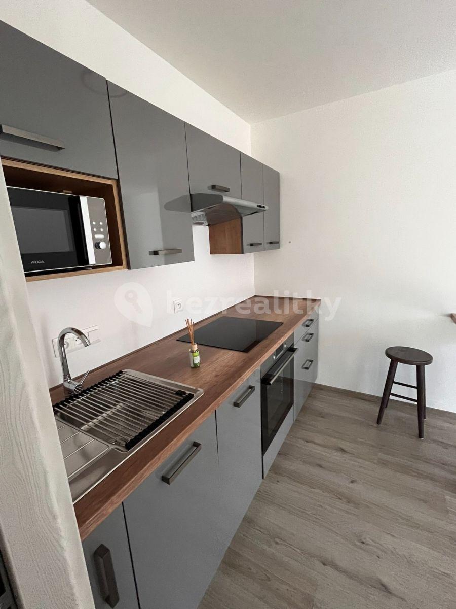 Pronájem bytu 2+kk 38 m², Prokopa Holého, Slaný, Středočeský kraj