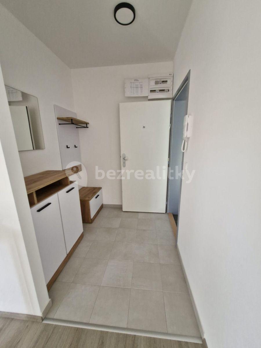 Pronájem bytu 2+kk 38 m², Prokopa Holého, Slaný, Středočeský kraj