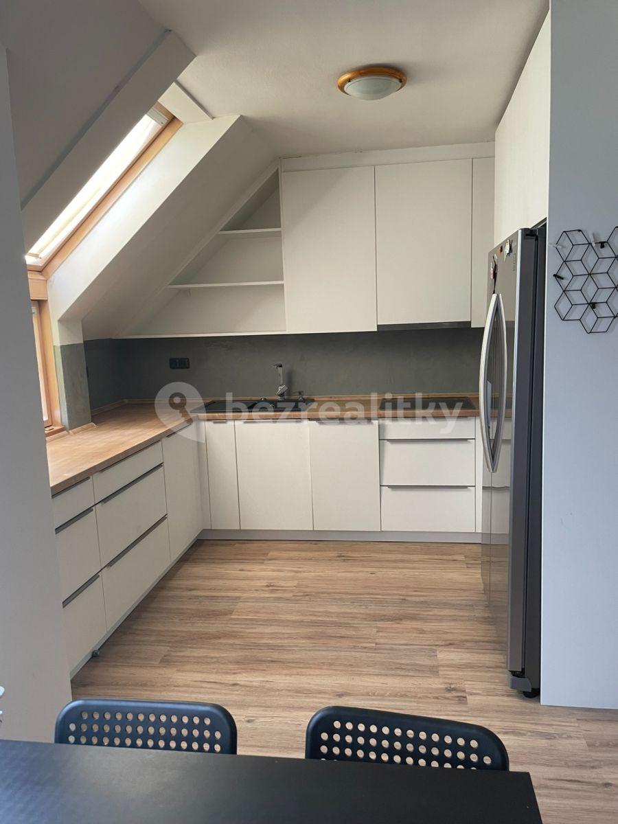 Prodej bytu 4+kk 75 m², Višňovce, Hulín, Zlínský kraj