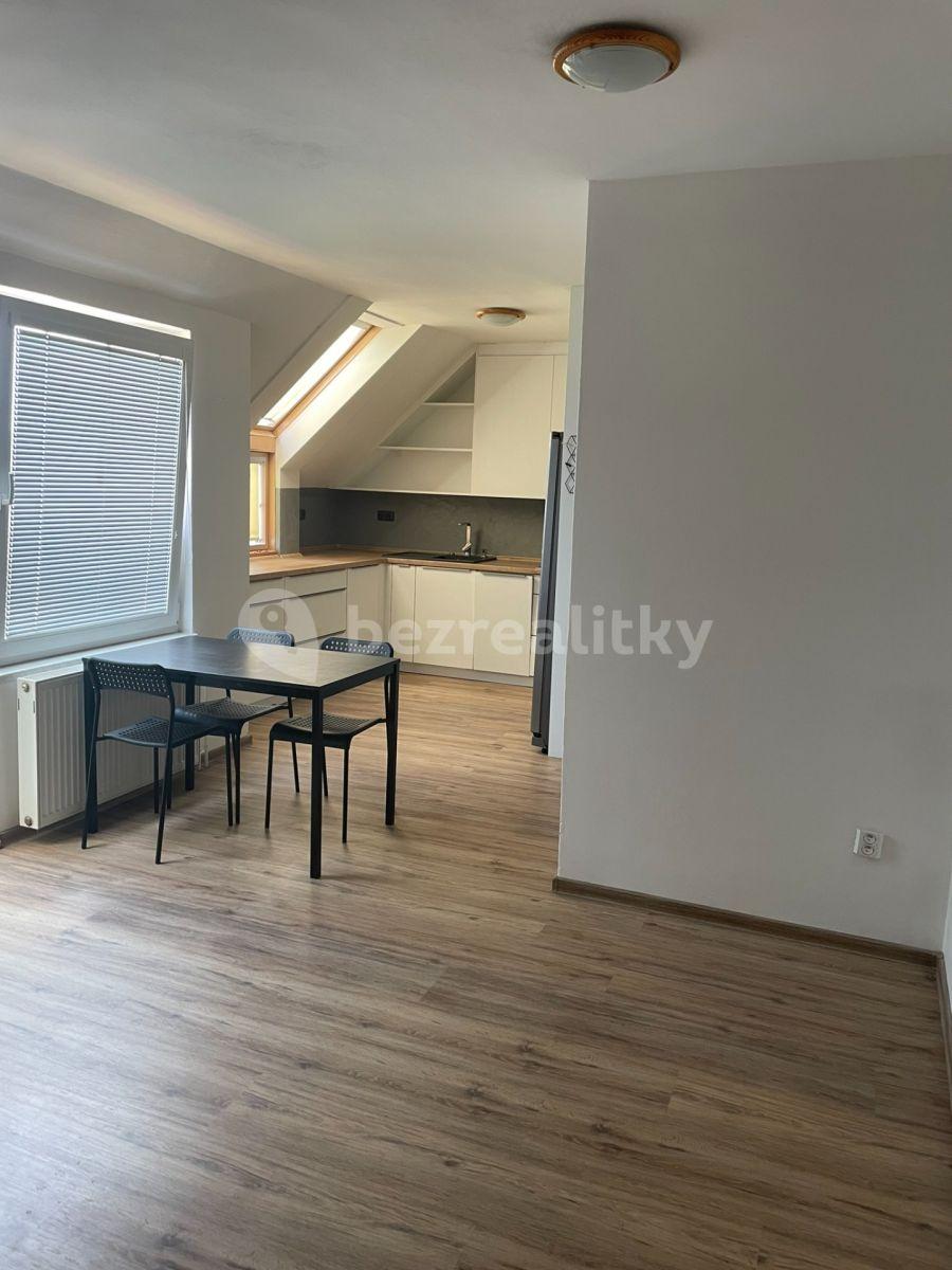 Prodej bytu 4+kk 75 m², Višňovce, Hulín, Zlínský kraj