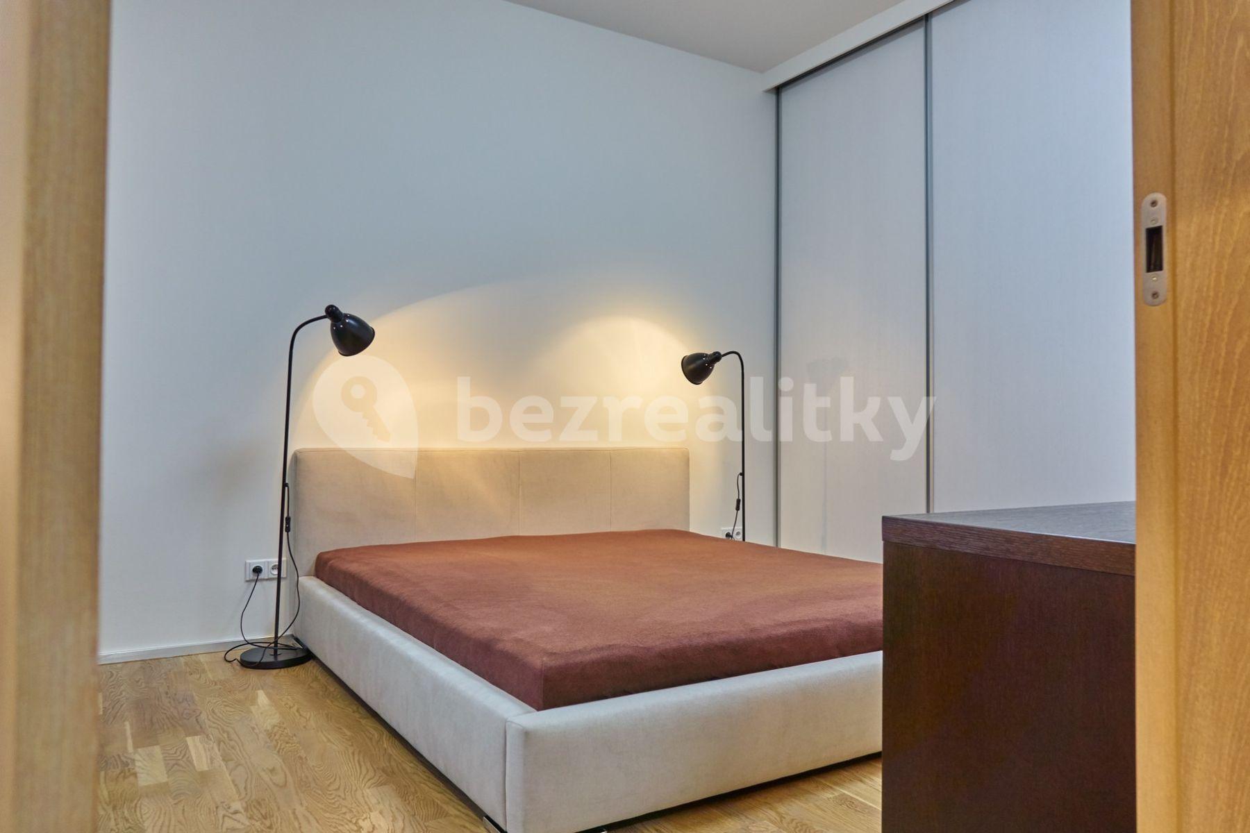 Pronájem bytu 2+kk 48 m², Velvarská, Praha, Praha