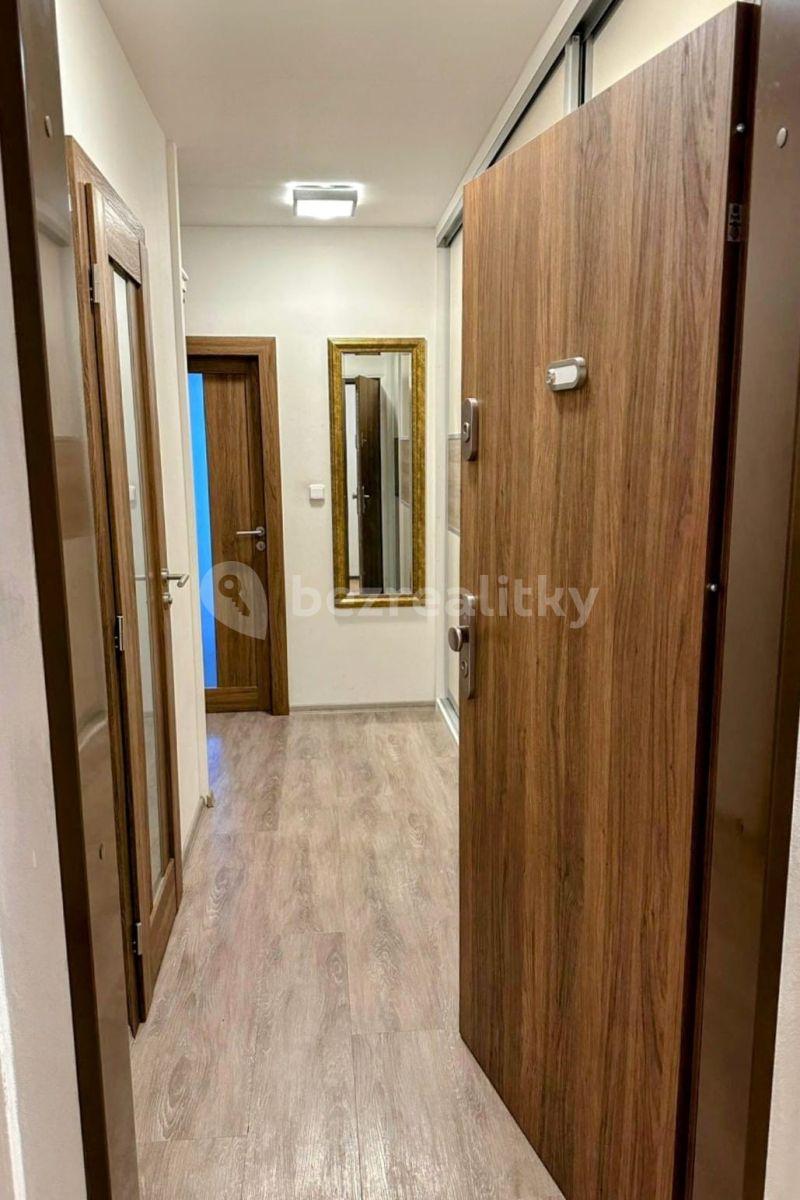 Pronájem bytu 2+kk 45 m², Modrá, Praha, Praha