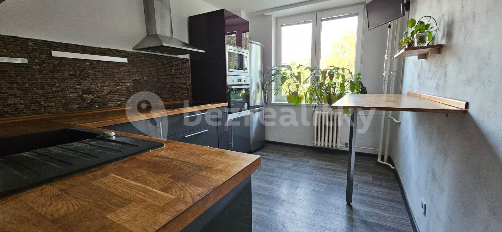 Prodej bytu 3+1 75 m², U Společenského domu, Vratimov, Moravskoslezský kraj