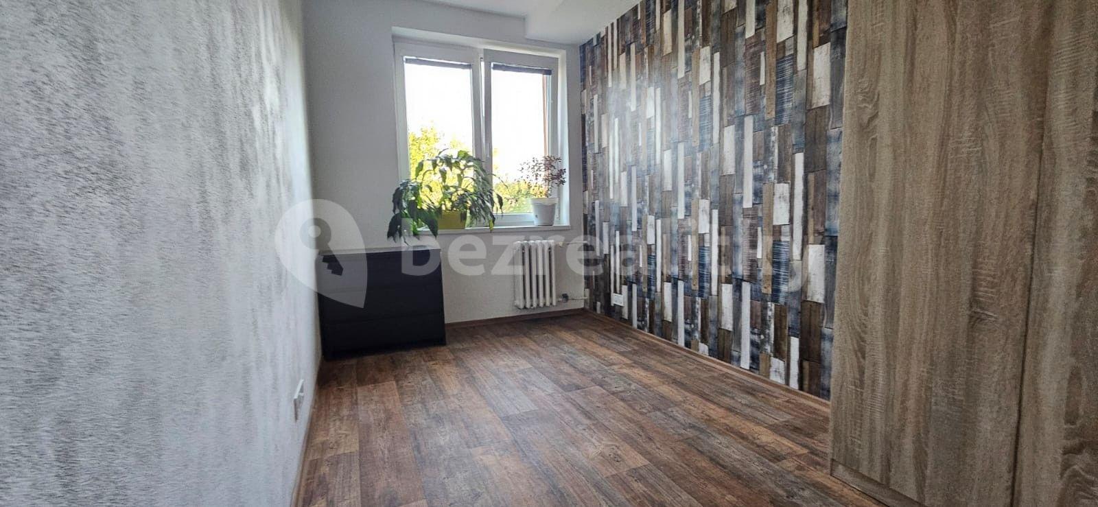 Prodej bytu 3+1 75 m², U Společenského domu, Vratimov, Moravskoslezský kraj