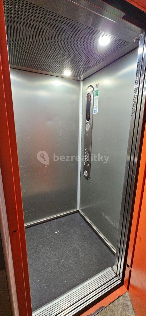 Prodej bytu 3+1 75 m², U Společenského domu, Vratimov, Moravskoslezský kraj