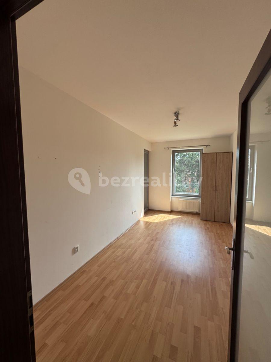 Pronájem bytu 2+kk 48 m², Roháčova, Kolín, Středočeský kraj