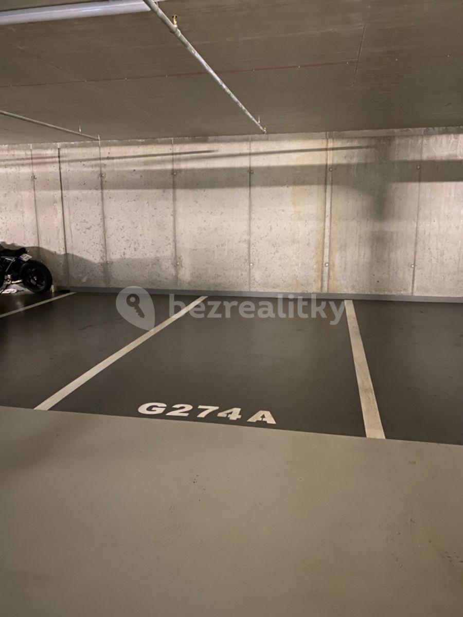 Pronájem garáže 13 m², Jankovcova, Praha, Praha